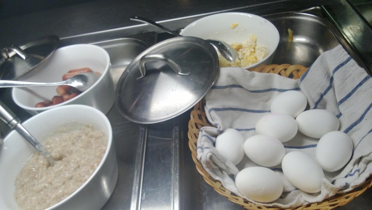 Juthbacka Hotell Uusikaarlepyy エクステリア 写真